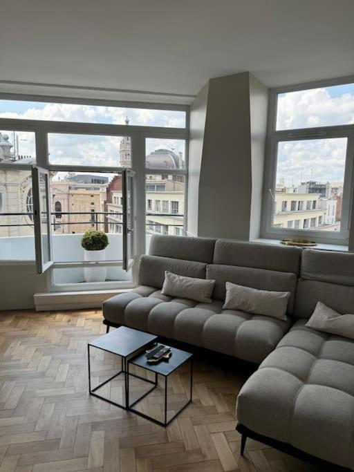 Bel Appartement Climatise En Plein Coeur De Lille Bagian luar foto